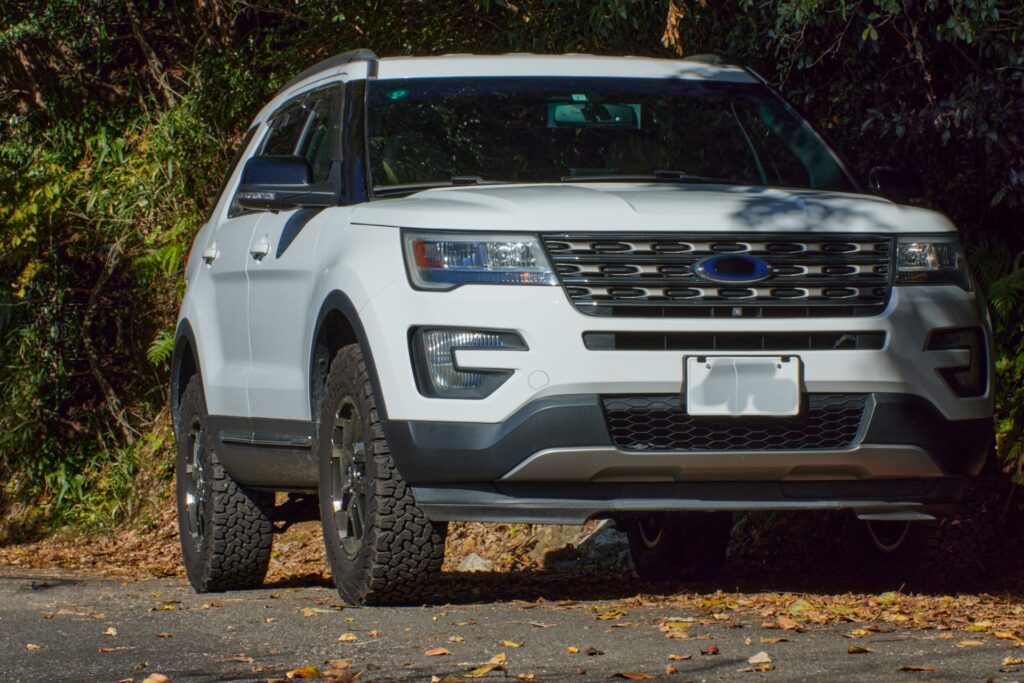 SUV